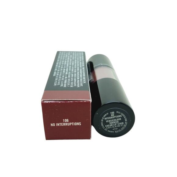 MAC Versicolor Varnish Cream Lip Satin 106 No Interruptions - Picture 3 of 3